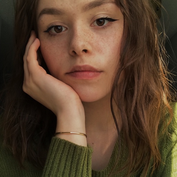 Meet your Posher, Kelsey - Picture 1 of 1